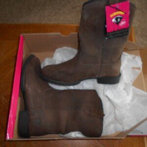 Ladies Brown  Leather Boots by Survivors Size 7 1/2  New in Box